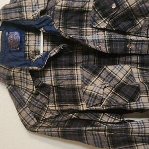 Pendleton Pearl snap Vintage wool flannel sz medium